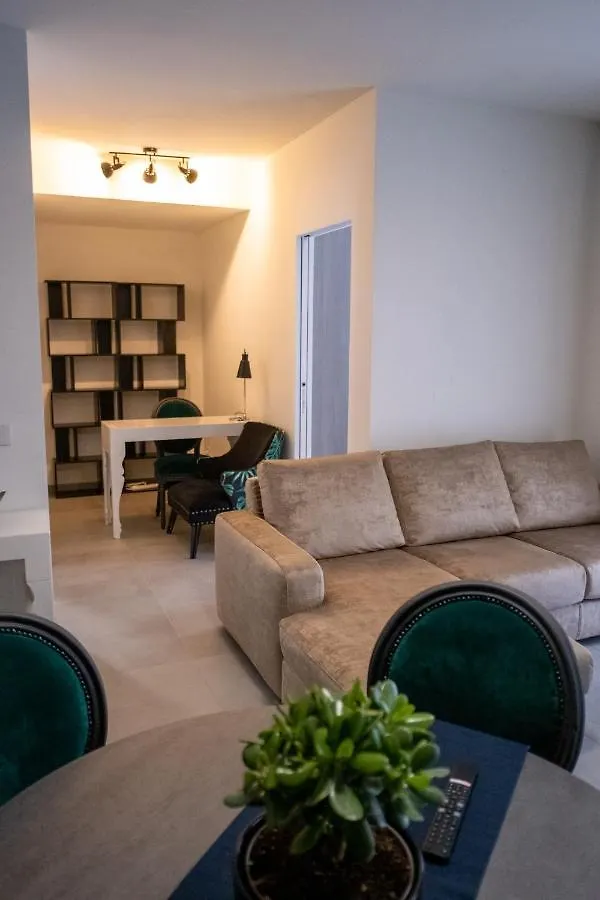 Unica Suites Milano Italy